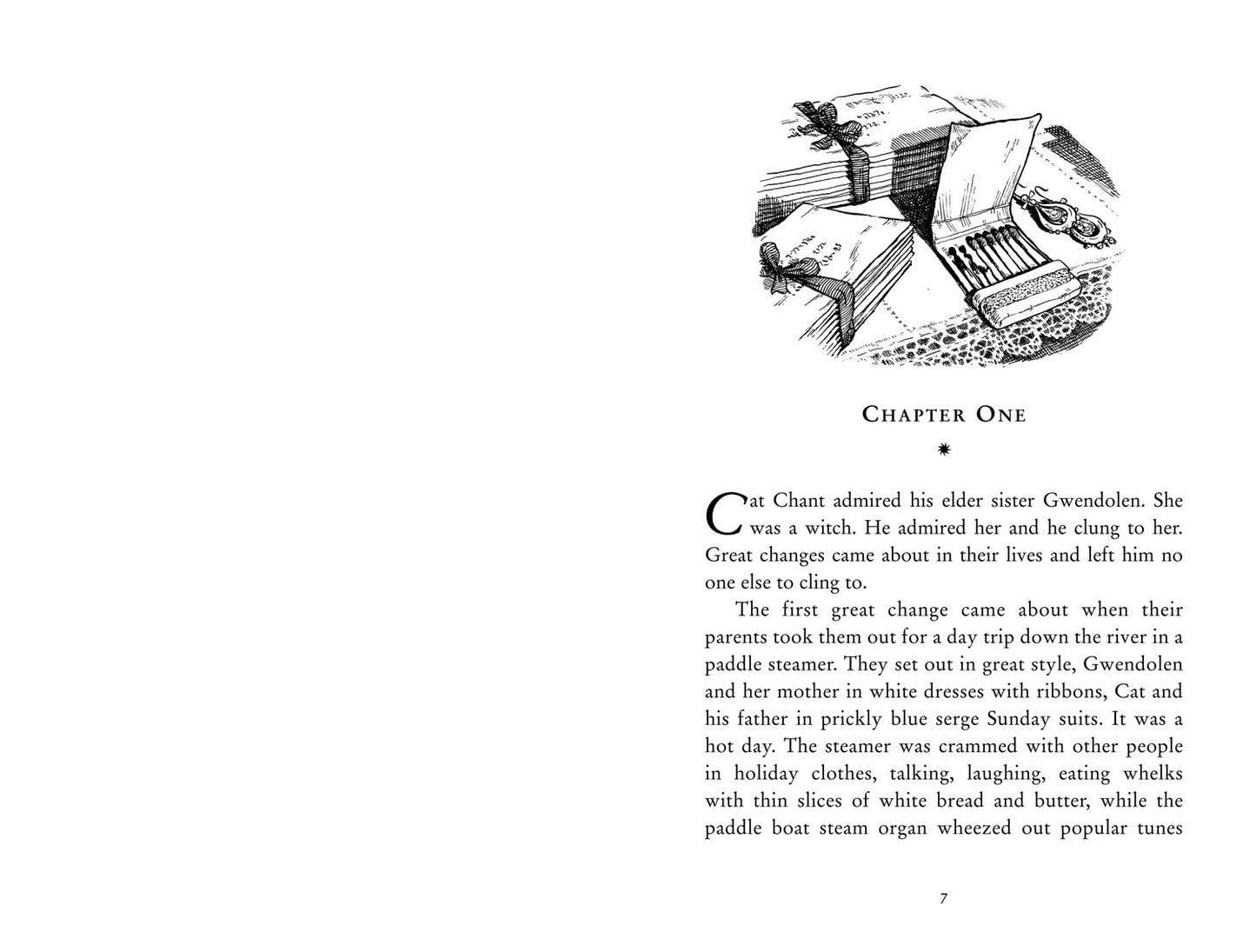 The Chrestomanci Chronicles (#1): Charmed Life