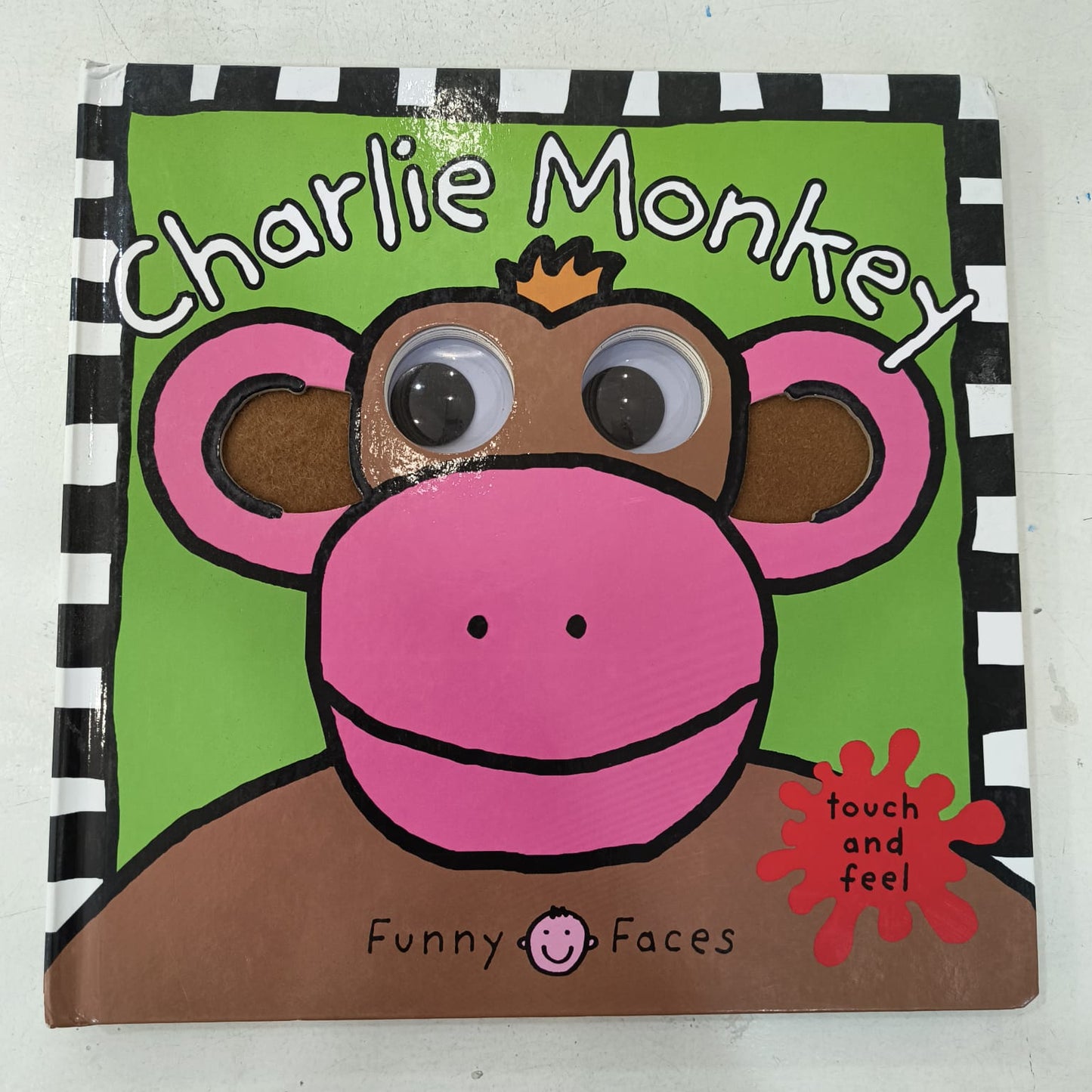 Priddy Books: Funny Faces - Charlie Monkey (Touch and Feel)